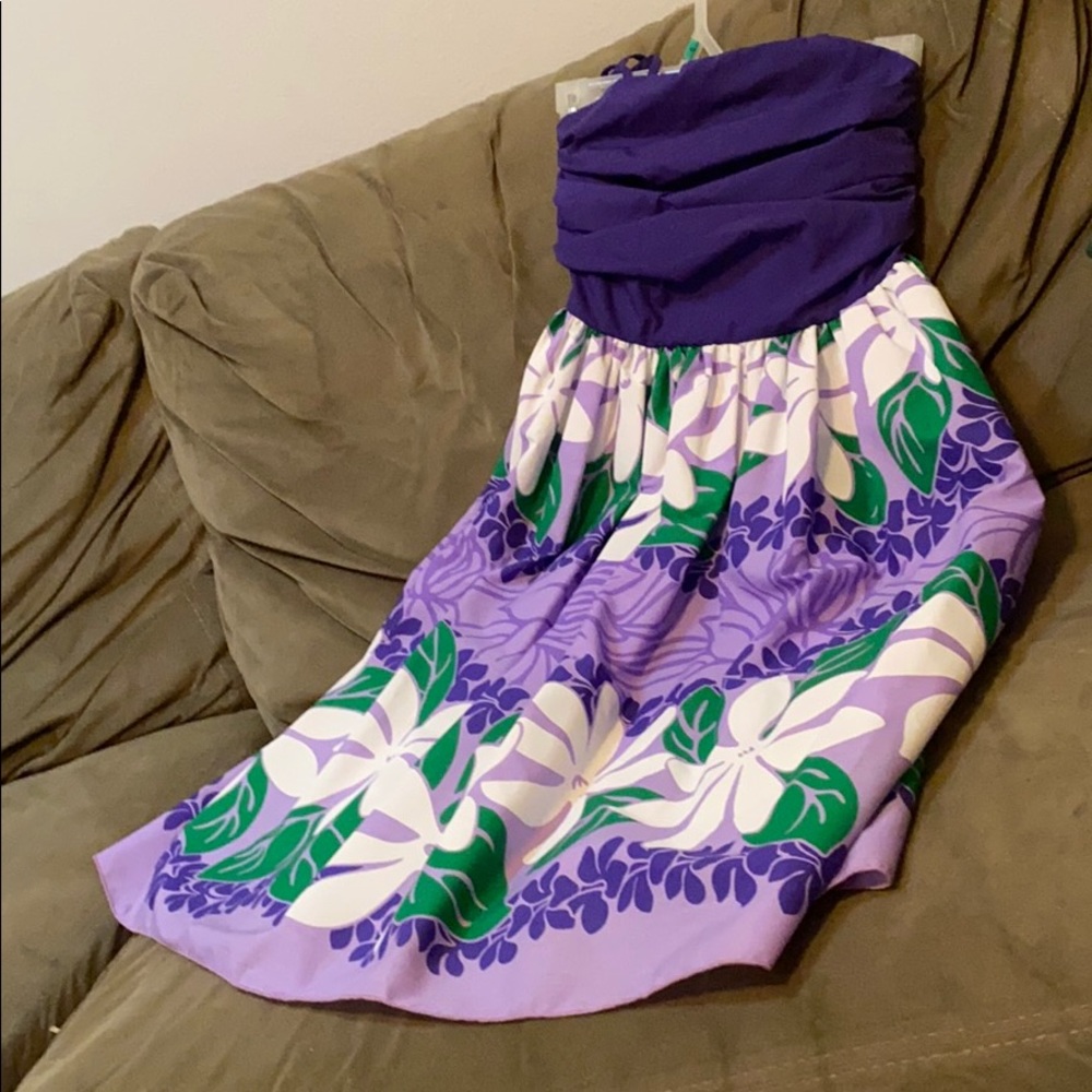 Purple flower dress. Girl’s size L (8-10)